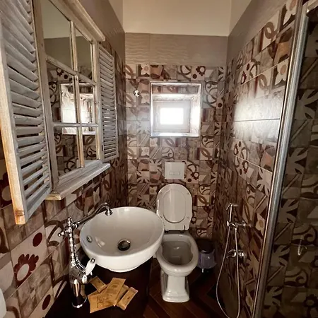 Couette-café Valminuta 4*